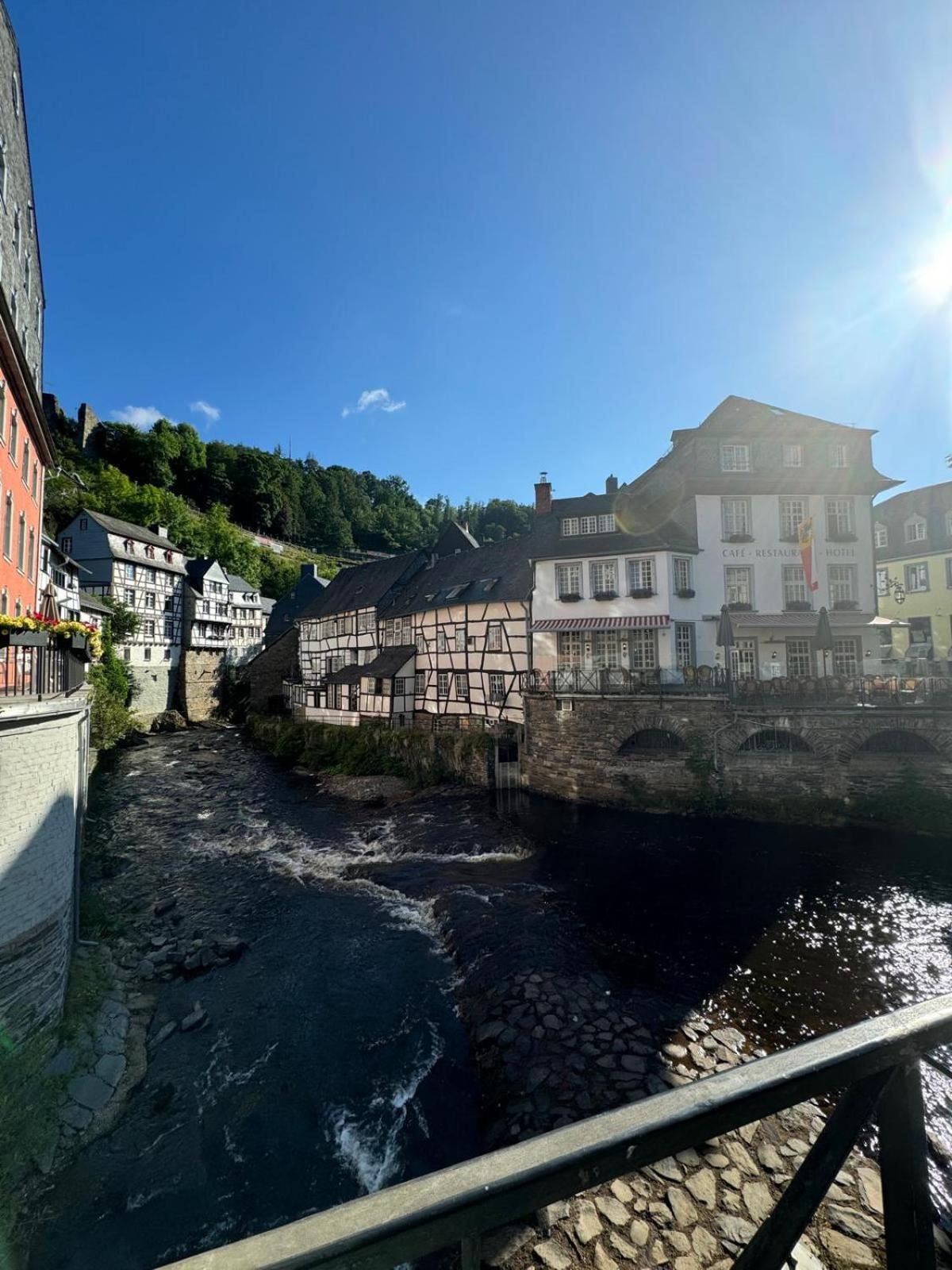 Fewo In Monschau Eksteriør billede